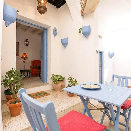 Apartment La Azucena (adults Only) *